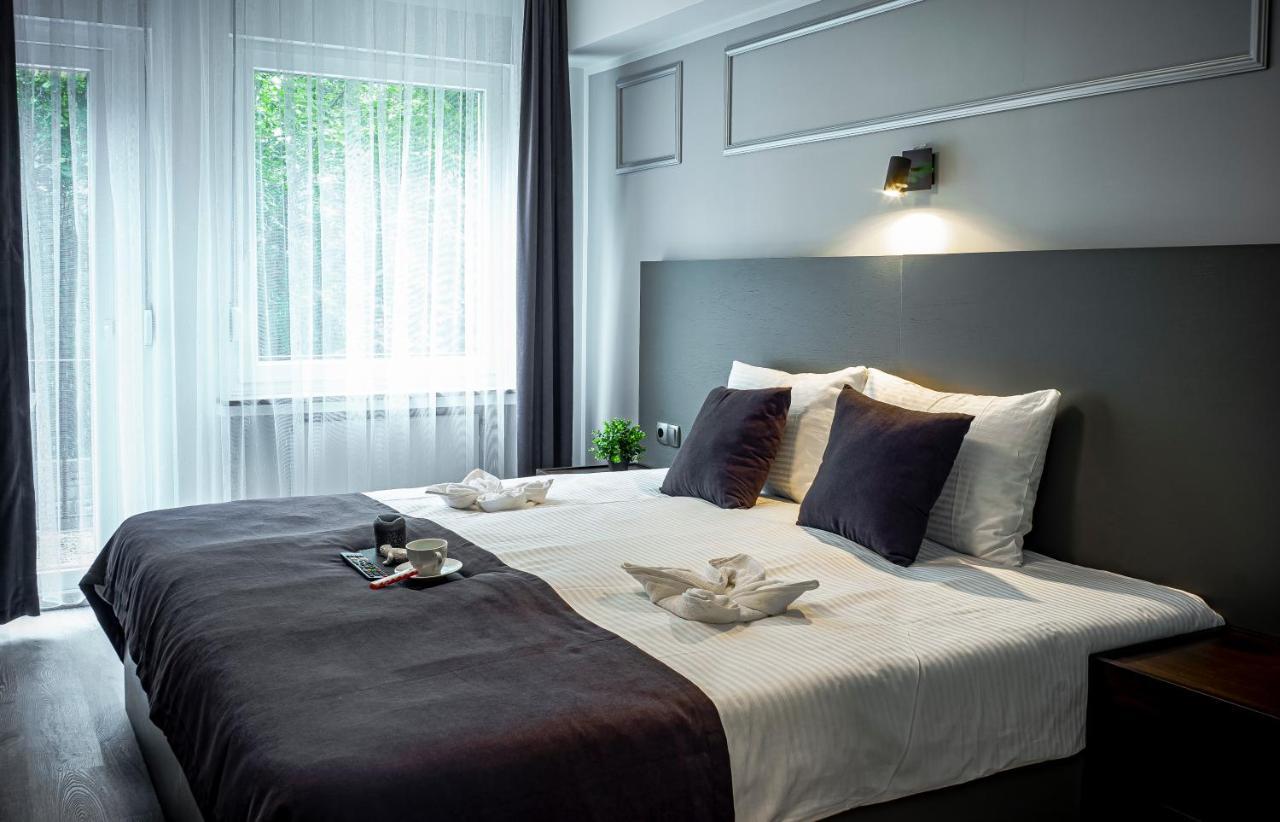 Loewen Hotel Radevormwald Esterno foto